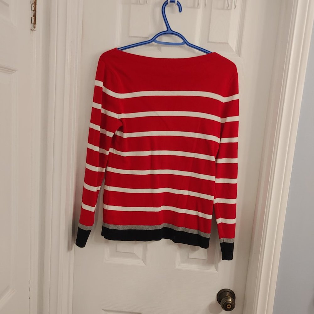 White & Red Sweater - Picture 2 of 5